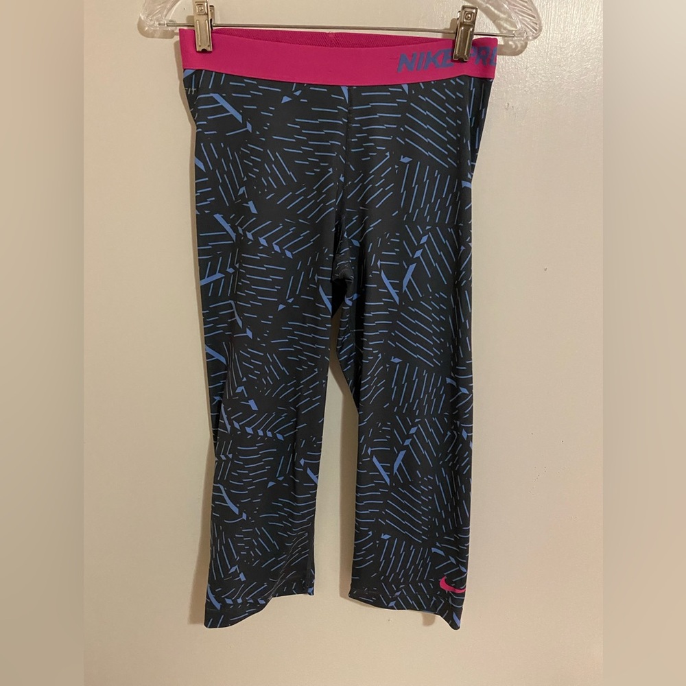 Women’s Dri-Fit Nike Pro Compression Multi Color Leggings Size Medium